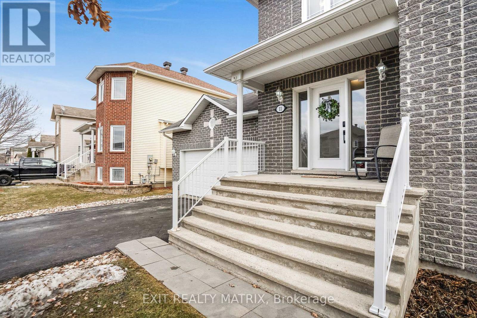 11 CHATEAUGUAY STREET