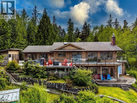 2585 Wyldewood Ave Shawnigan Lake BC V0R2W3