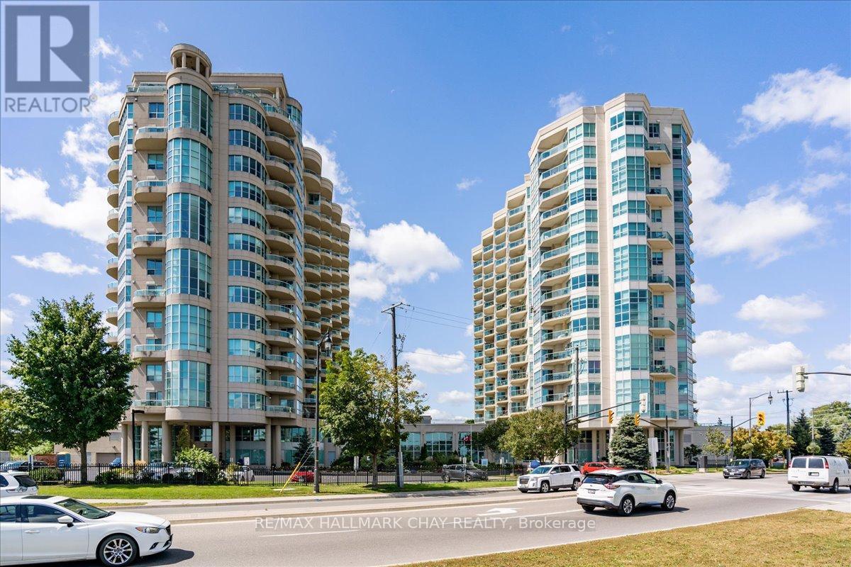 1404 - 2 TORONTO STREET