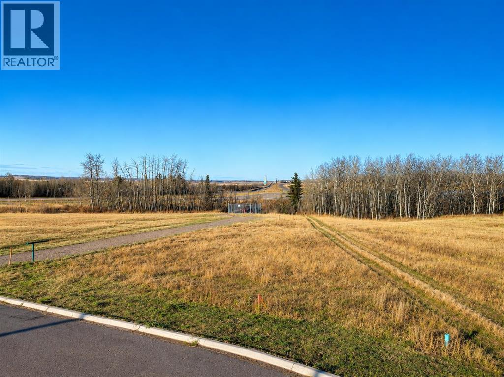 Lot 13, 5125 40 Avenue