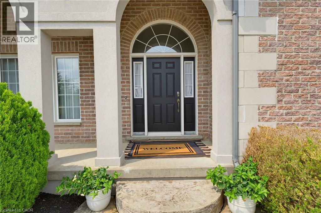 19 ROYAL TROON Drive