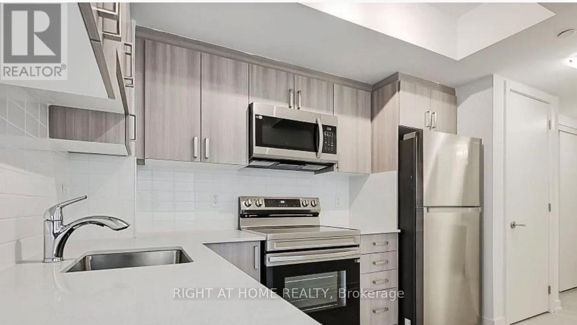 521 - 556 MARLEE AVENUE