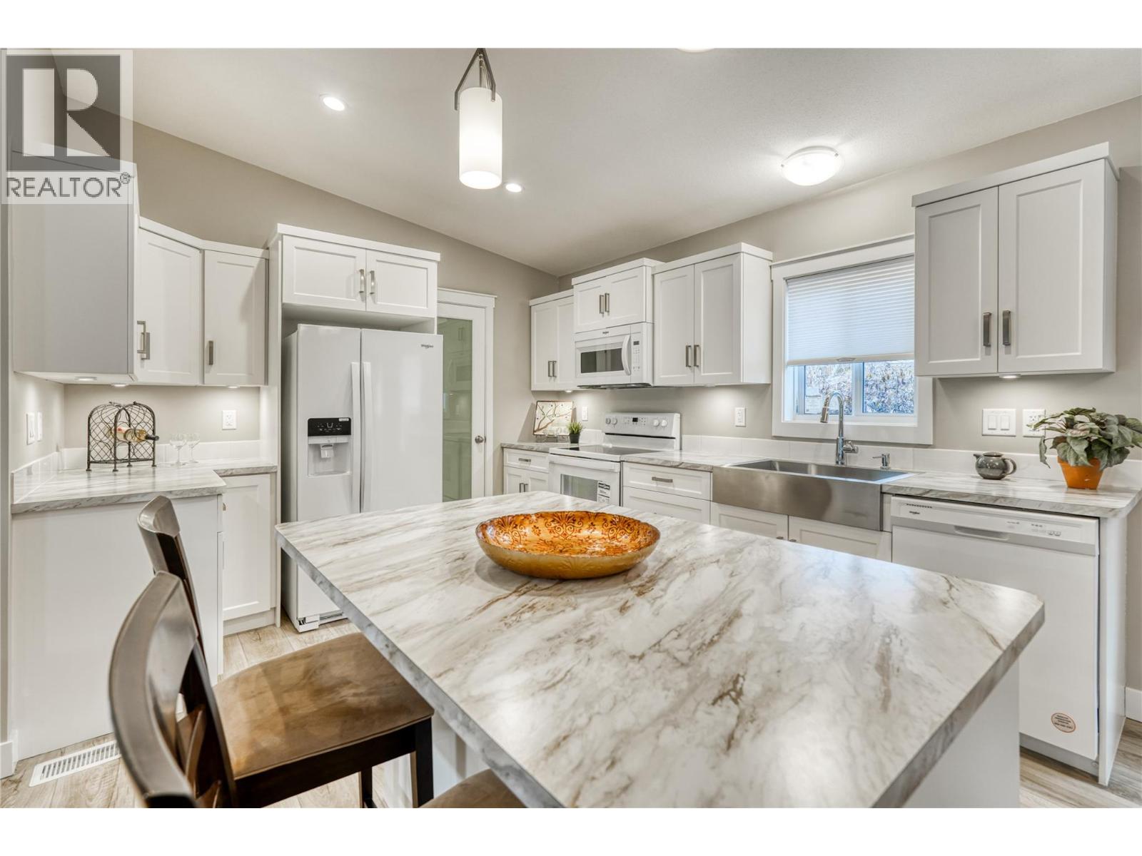 321 Yorkton Avenue Unit# 11 Lot# 11