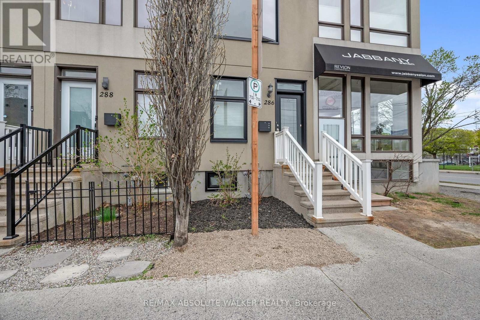 286 CAMBRIDGE STREET AVENUE N