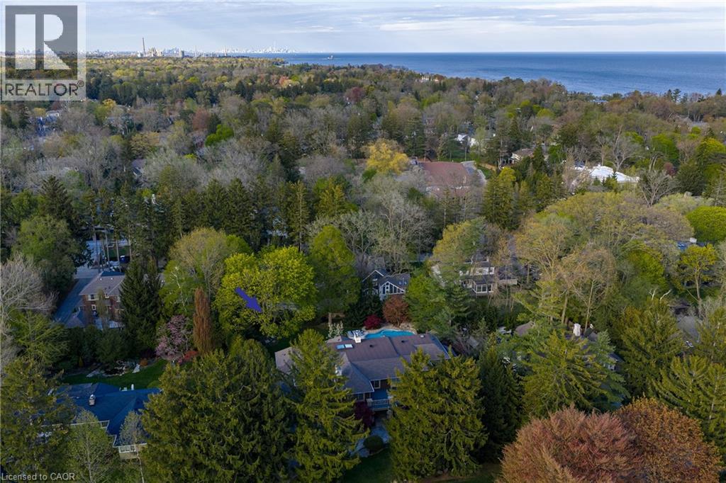 155 GLOUCESTER Avenue