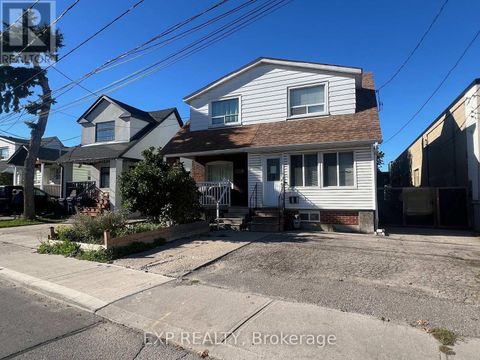1126 ROSELAWN AVENUE Toronto (Briar Hill-Belgravia) ON M6B1C4