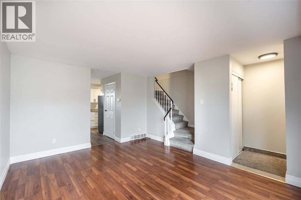 27 TURNER DRIVE Unit# 32