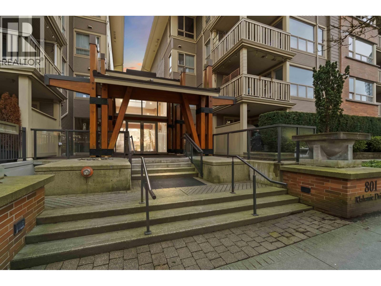 308 801 KLAHANIE DRIVE