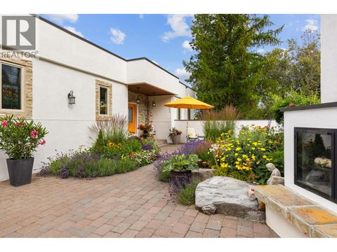 2286 CARMI Road Penticton BC V2A8V5