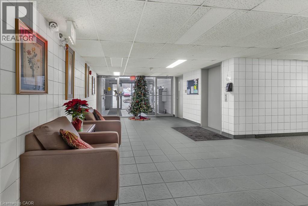 163 FERGUSON Drive Unit# 302