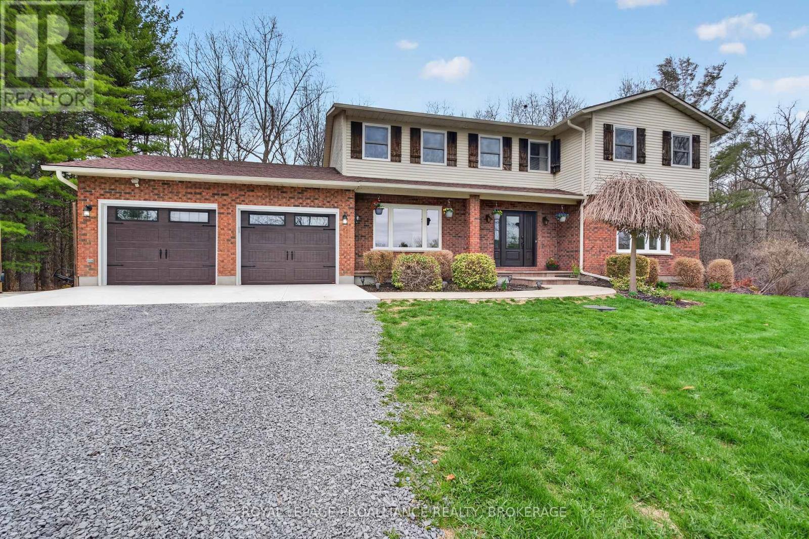 1081 KNIGHT'S LANE