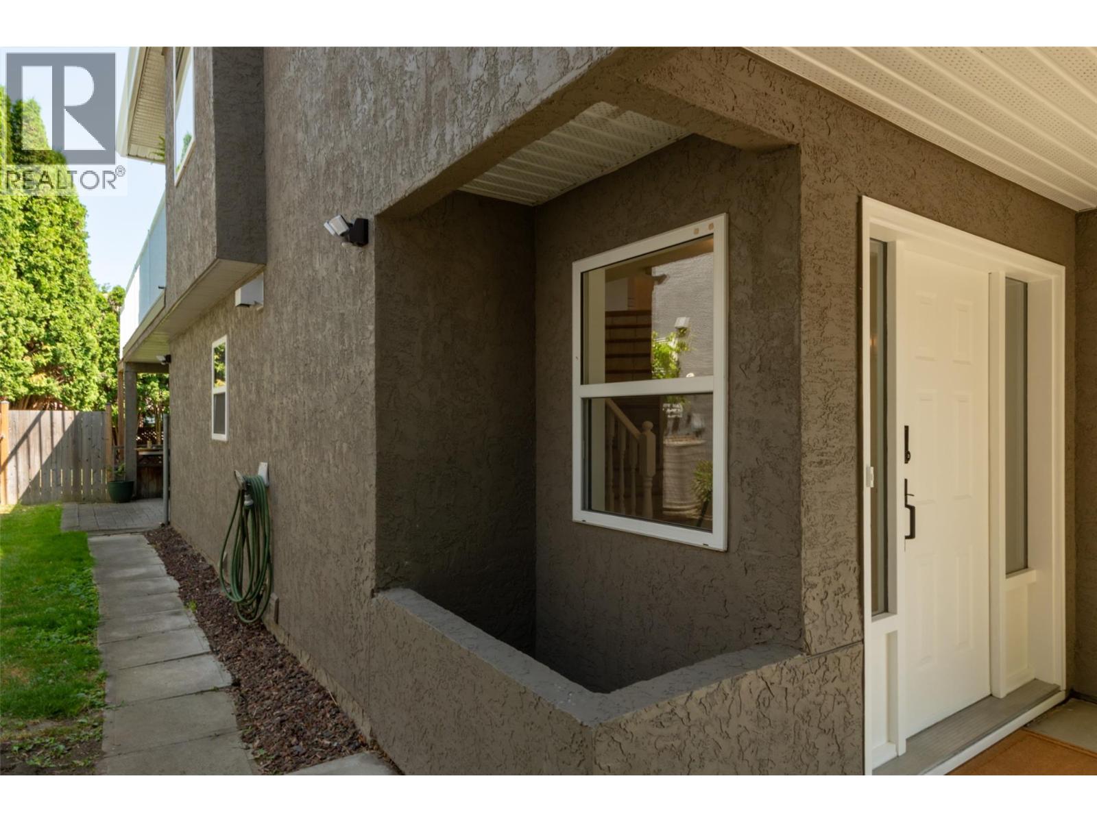 147 Summerhill Place
