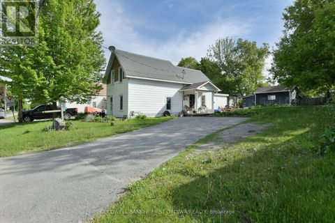 921 CENTRE STREET McNab/Braeside ON K0A1G0
