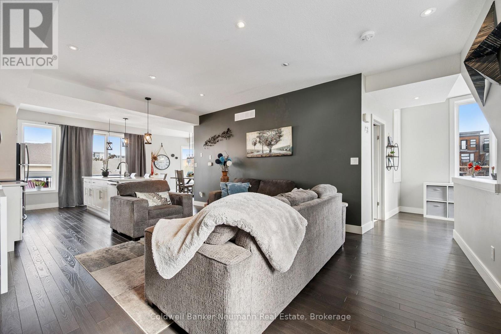 8 - 32 ARKELL ROAD