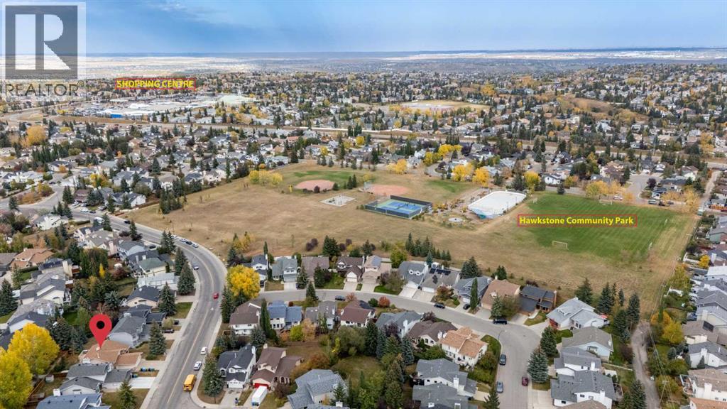 47 Hawkstone Drive NW