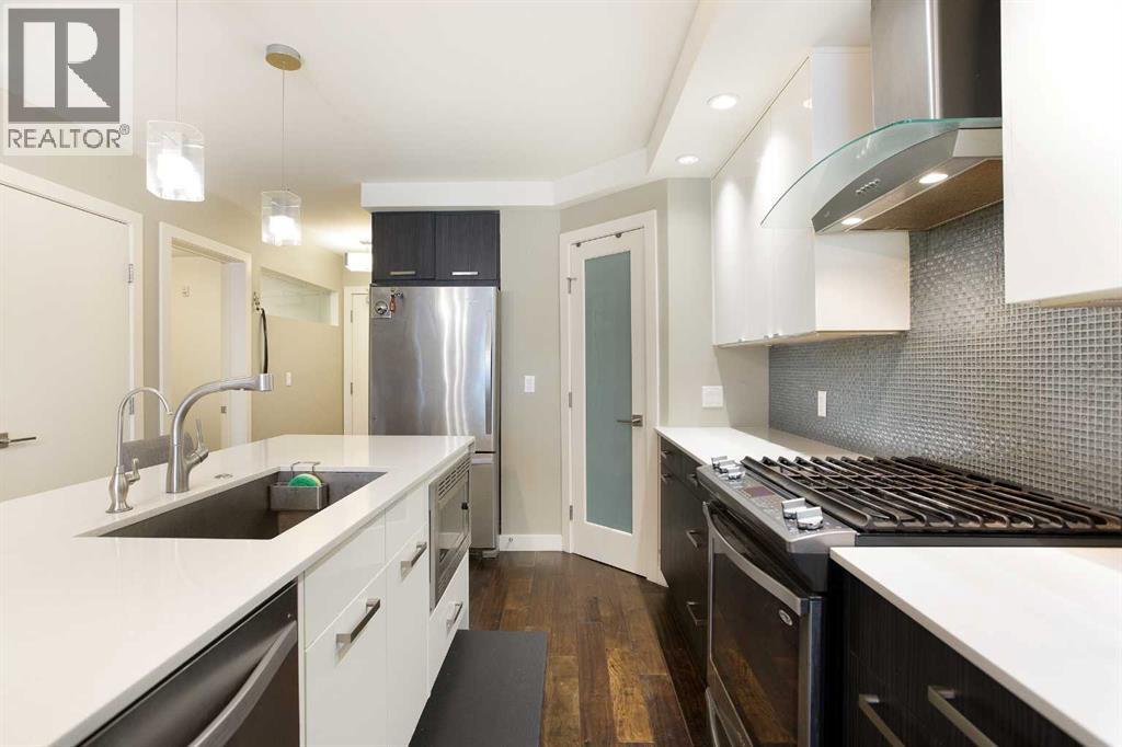 202, 1029 15 Avenue SW