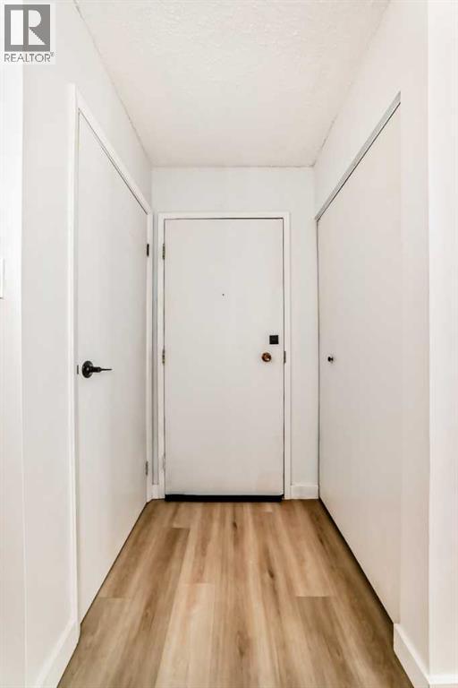 4105, 315 Southampton Drive SW