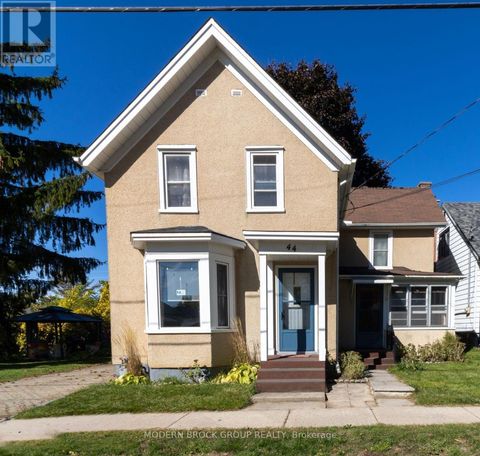 44 HAVELOCK STREET Brockville ON K6V4M1