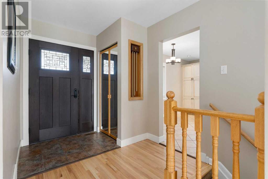 2227 Halifax Crescent NW