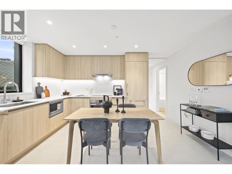 204 4928 QUEBEC STREET Vancouver BC V5W2N2