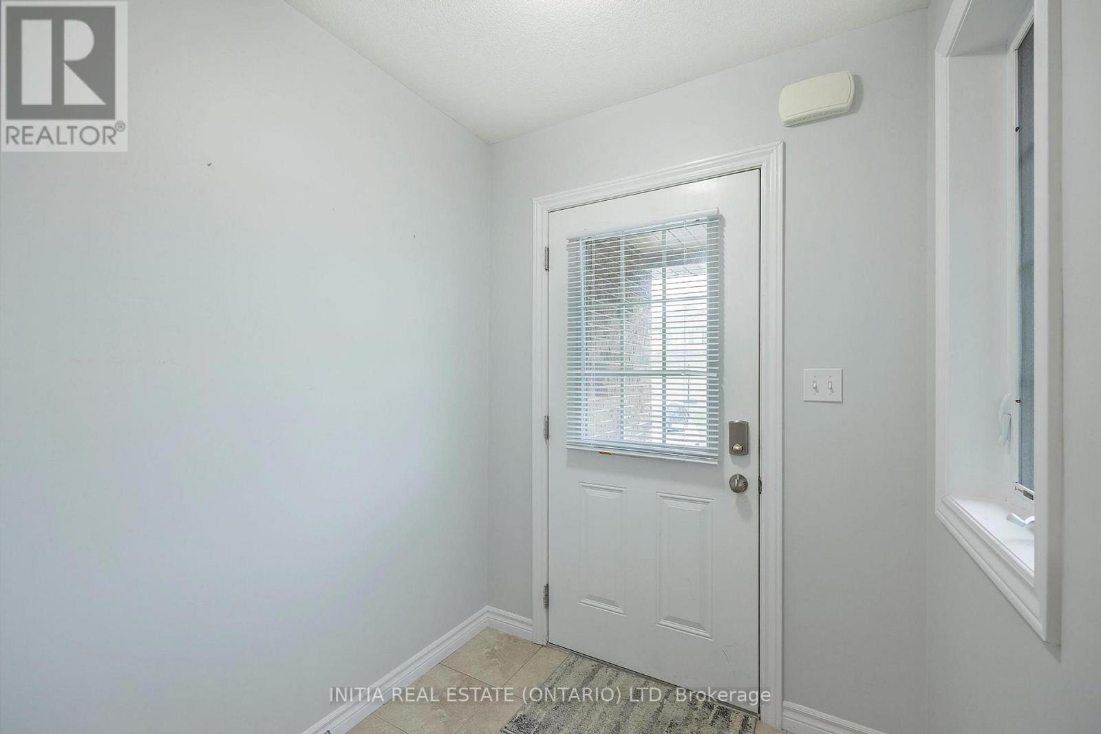 2711 FOXBEND LINK