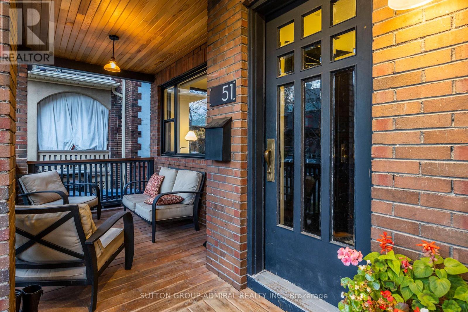 49 & 51 WINEVA AVENUE