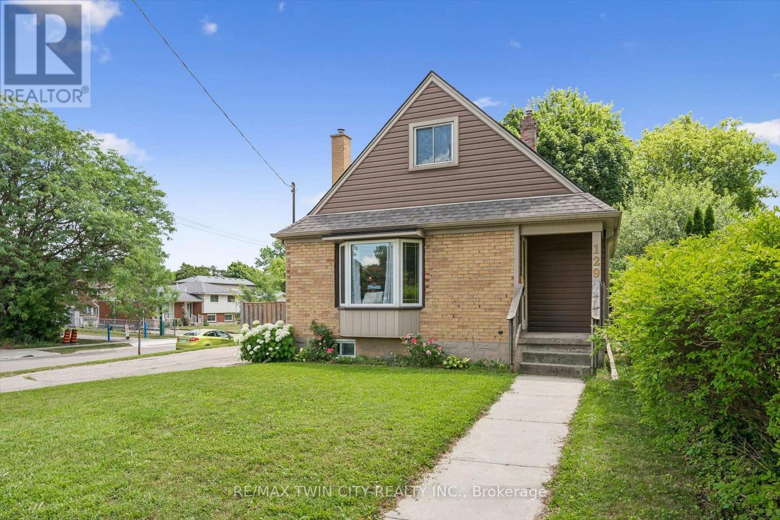 129 FLORENCE AVENUE