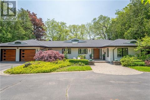 820 GLENWOOD Avenue Burlington ON L7T2J9