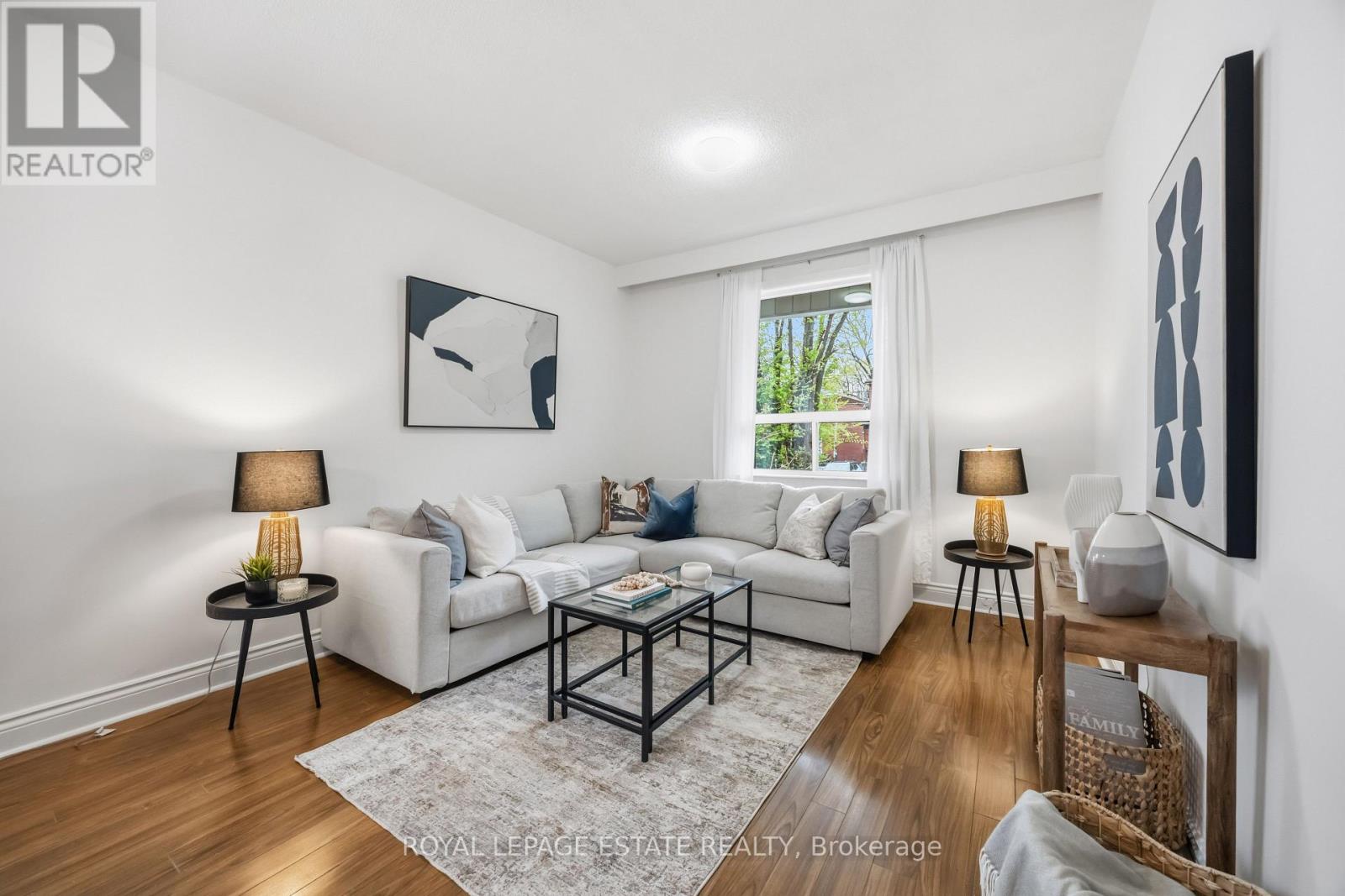 293 HARVIE AVENUE