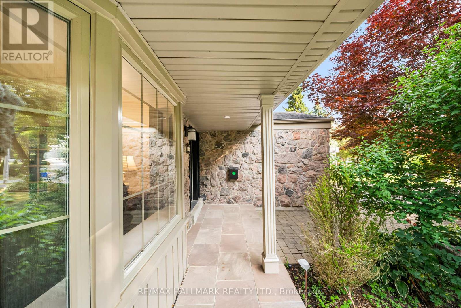 58 SILVER ASPEN DRIVE