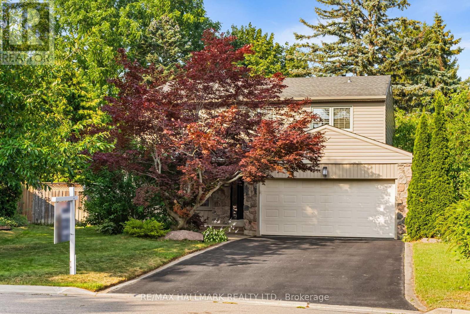 58 SILVER ASPEN DRIVE