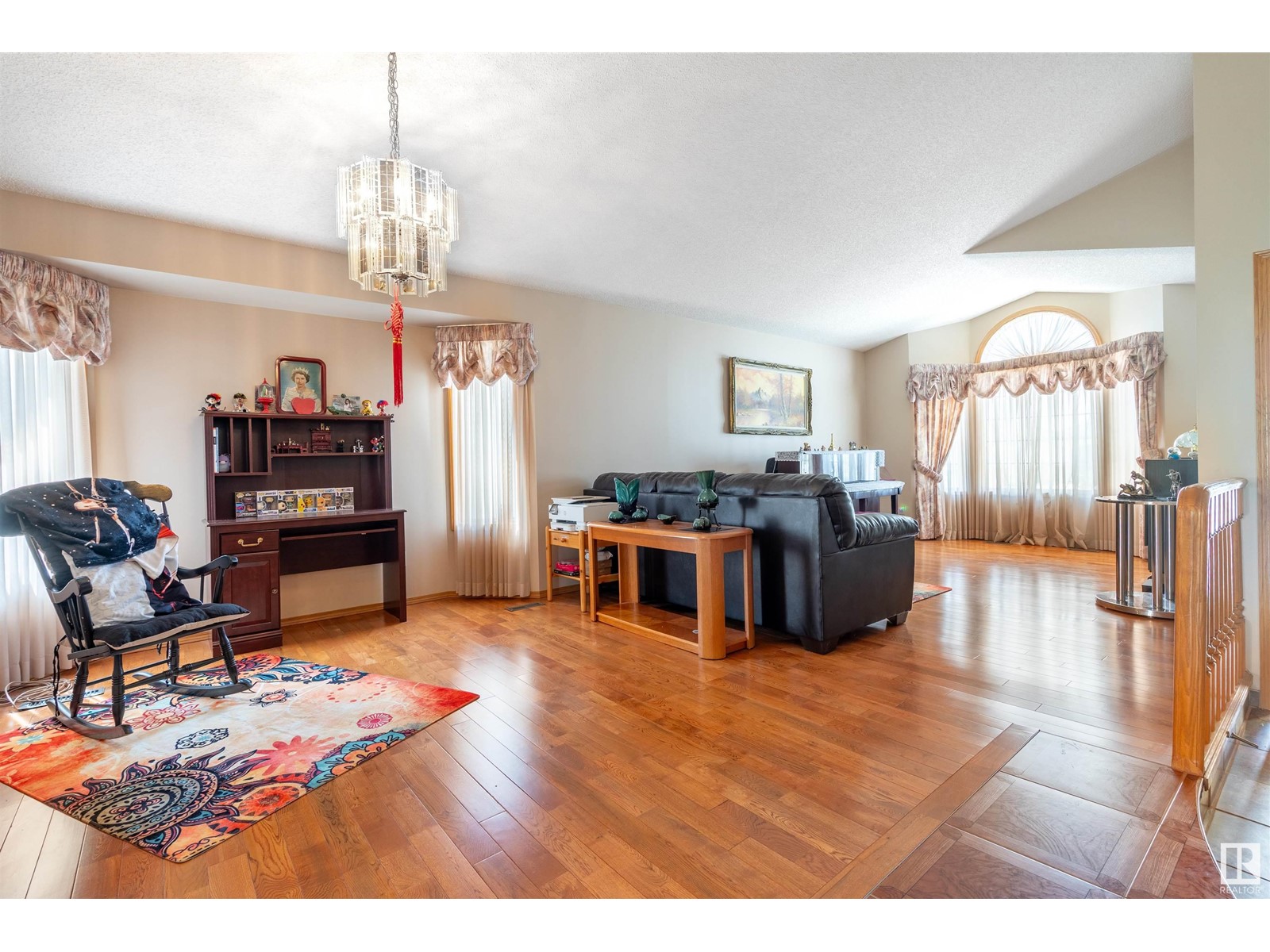 17411 98 ST NW