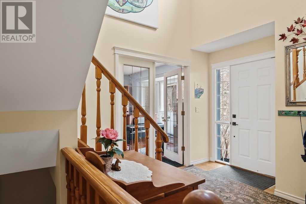 33 Evergreen Gardens SW