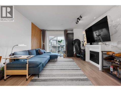 225 3888 NORFOLK STREET Burnaby BC V5G1E5