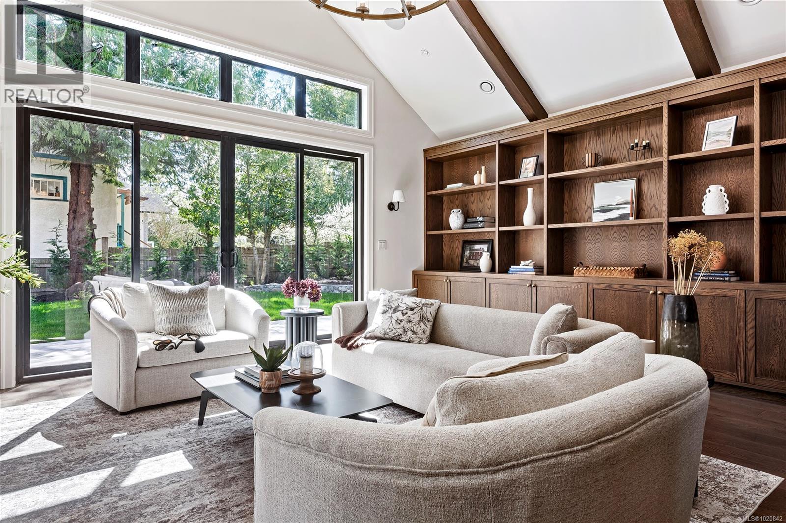 2189 BeaverBrooke St