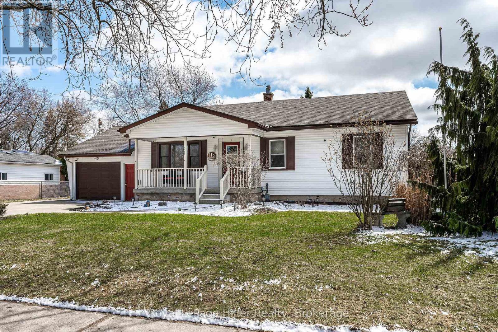 113 WHITELOCK STREET S