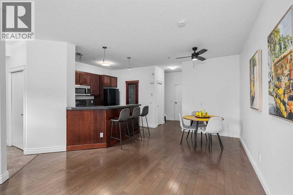 2, 2040 35 Avenue SW