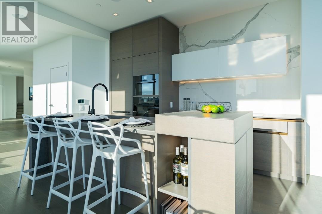 2603 620 CARDERO STREET