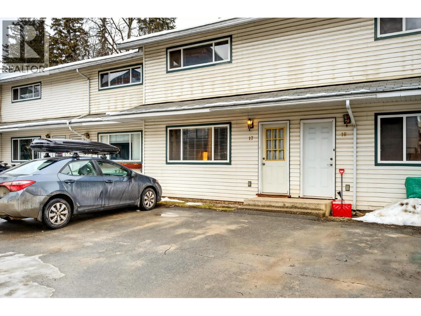 400 5th Avenue S Unit# 17