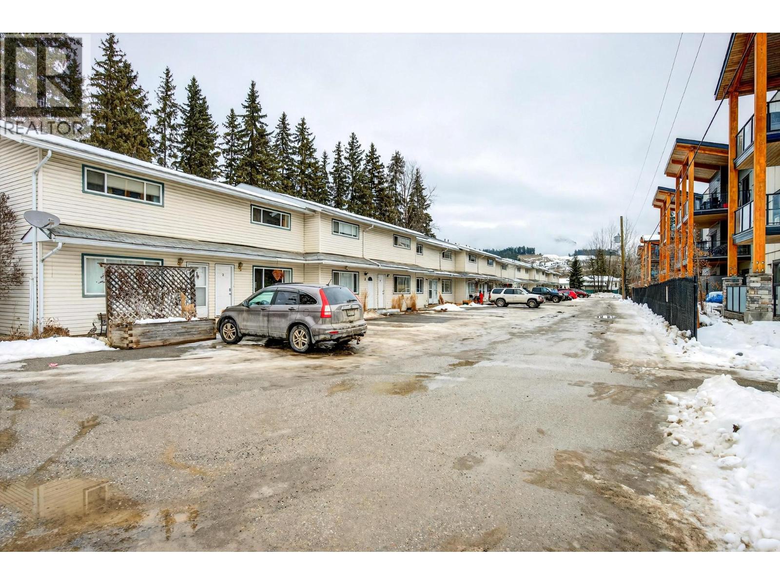 400 5th Avenue S Unit# 17