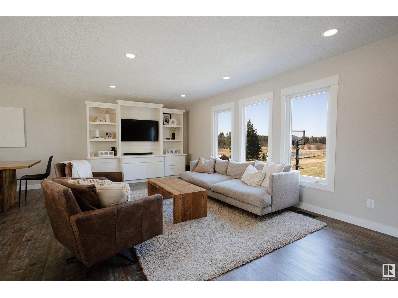 169 51559 RGE ROAD 225