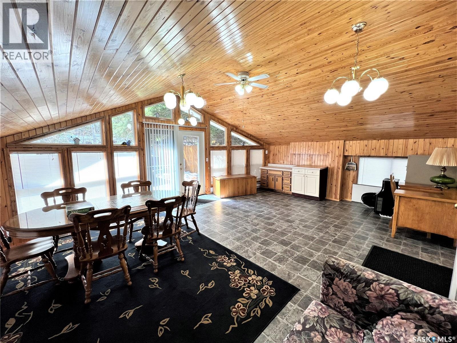 214 Richard DRIVE