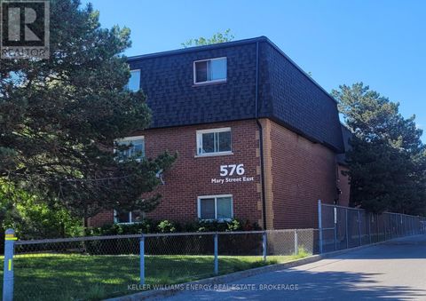 305 - 576 MARY STREET E Whitby (Downtown Whitby) ON L1N2R3