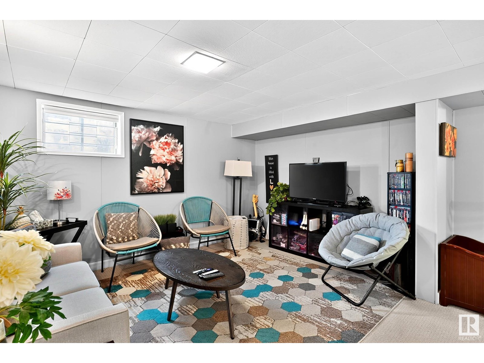 8920 146 ST NW