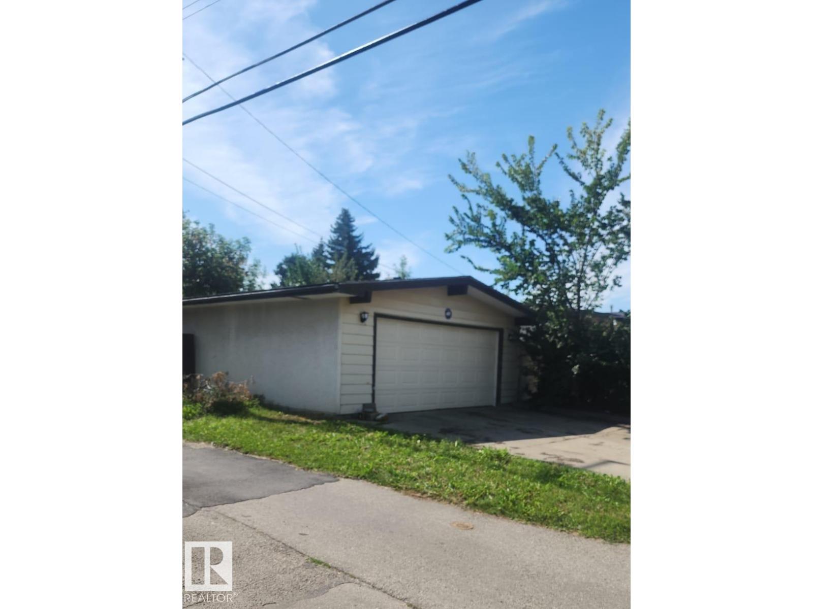 5715 139 AV NW