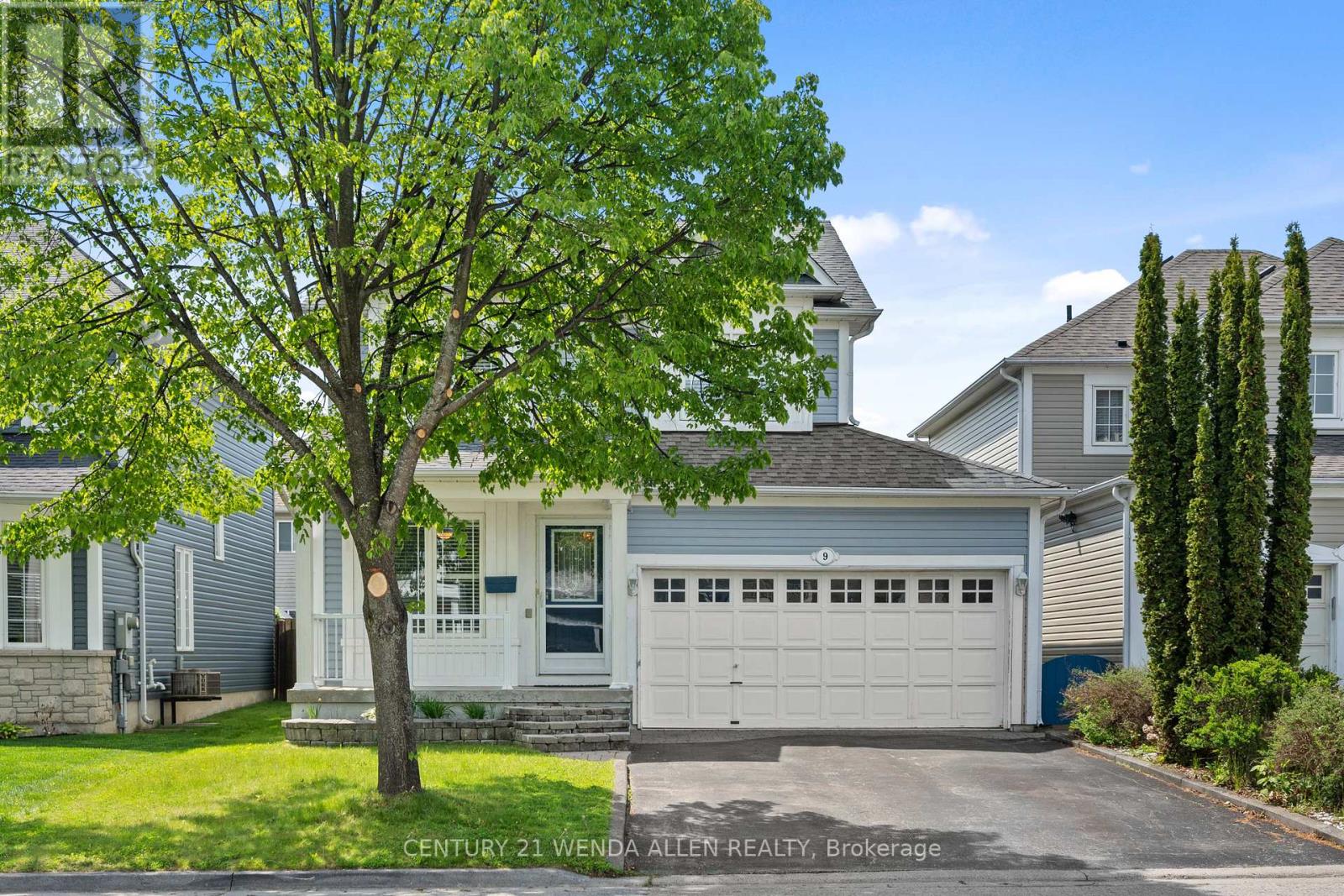 9 ROSEMEADOW CRESCENT