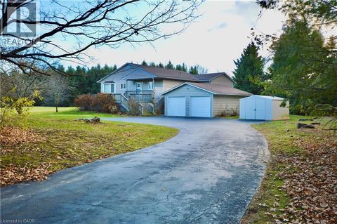 3400 CEDAR SPRINGS Road Burlington ON L7P0P7