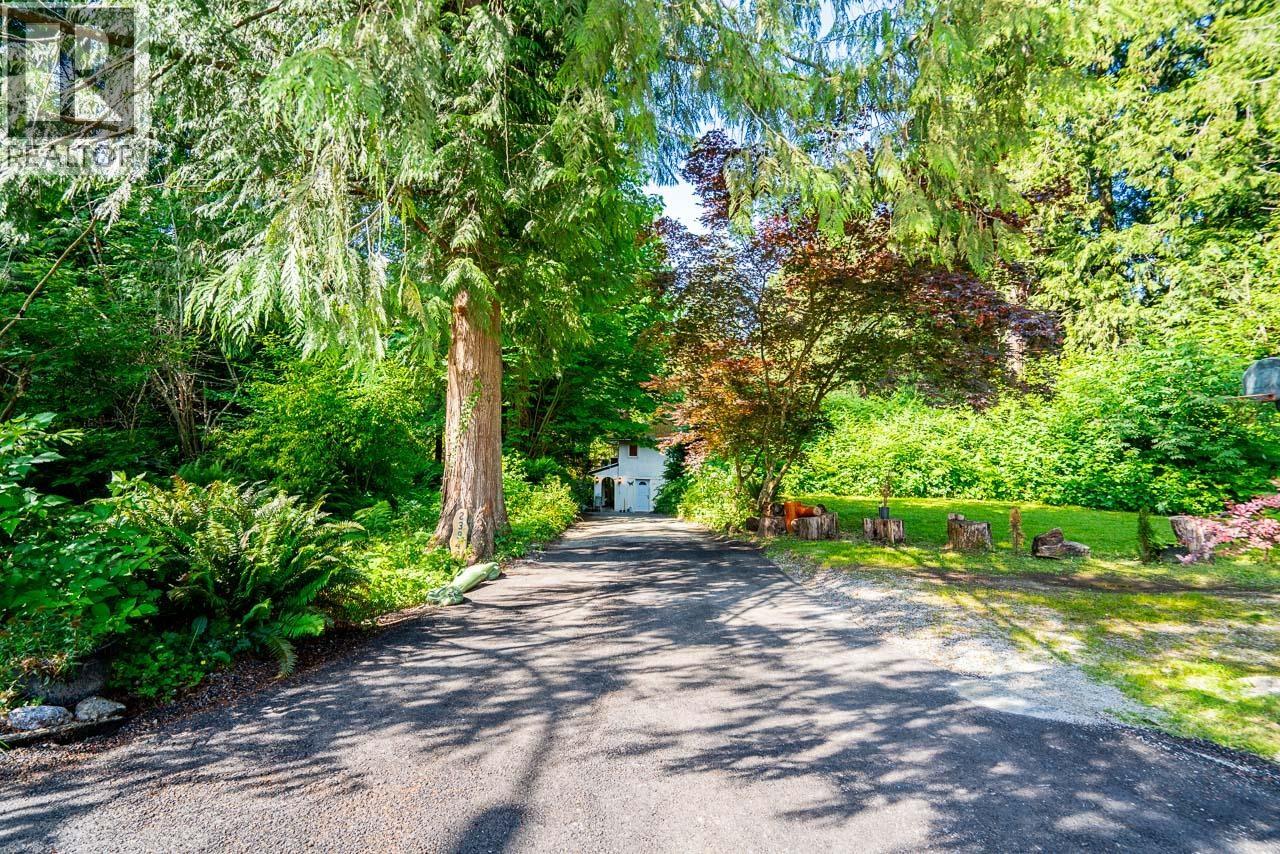 23942 FERN CRESCENT