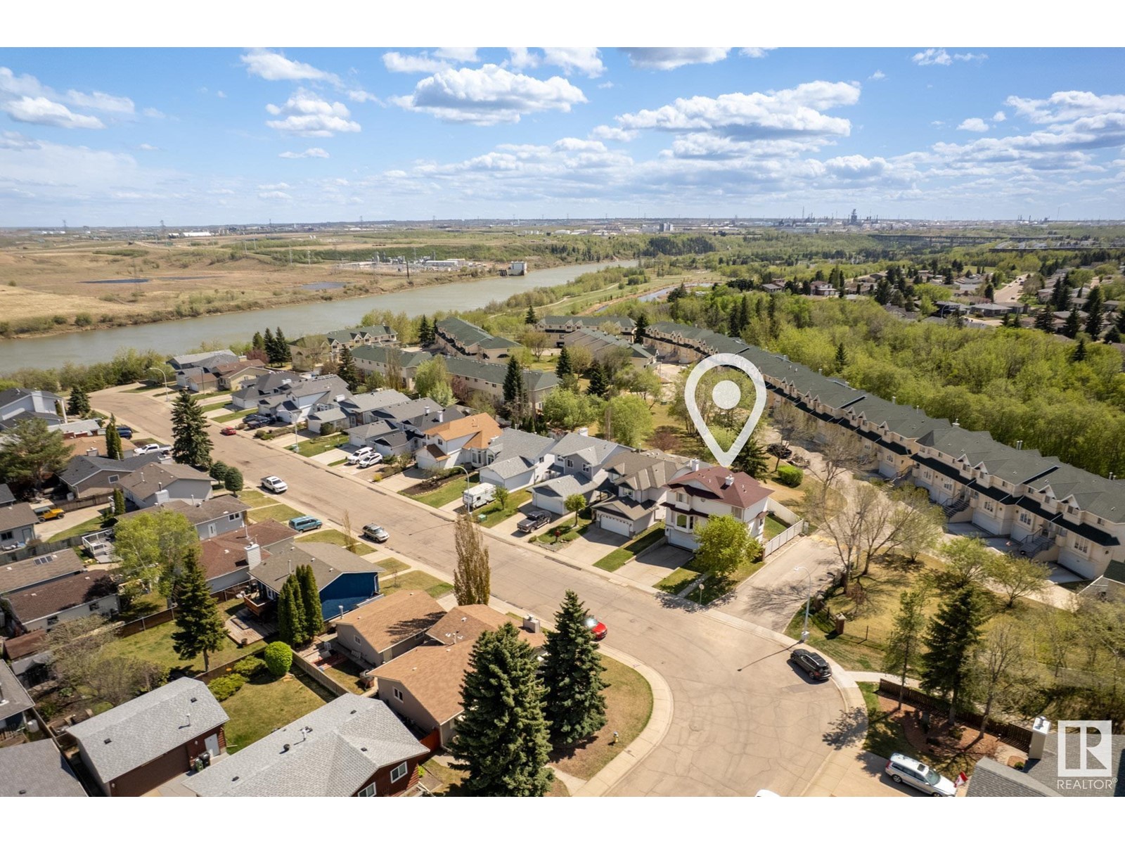 2415 133 AV NW