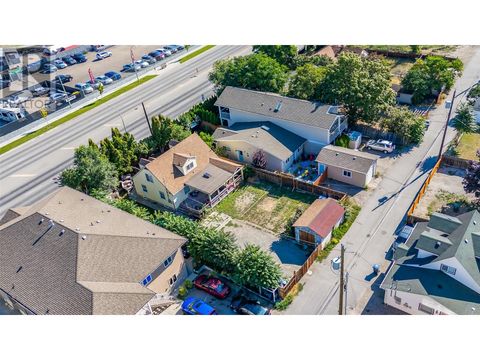 1069 Clement Avenue Kelowna BC V1Y7E3